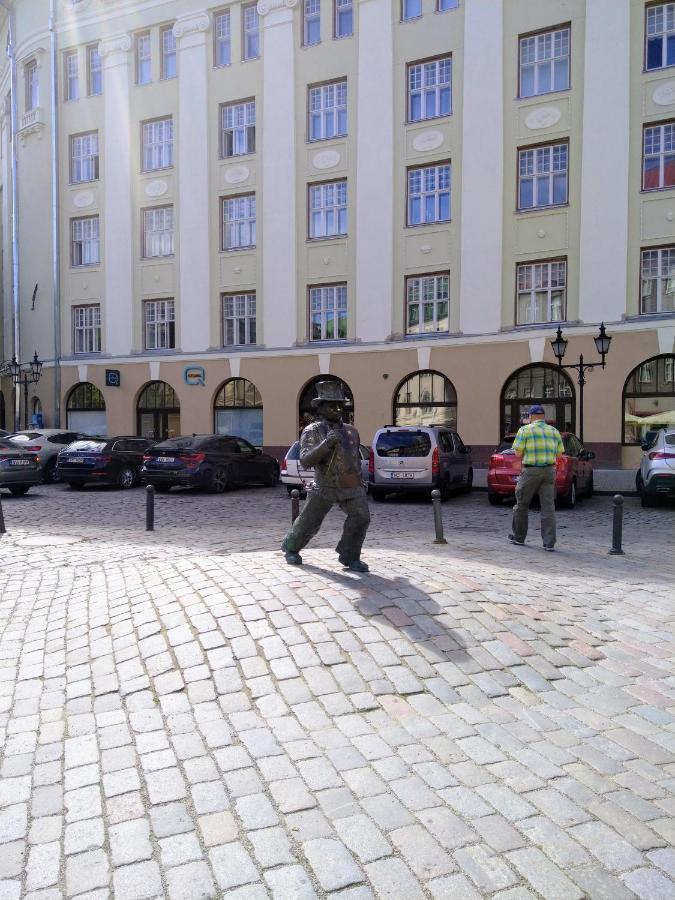Dictumfactum Old Town - Suur Karja Apartment Tallinn Bagian luar foto